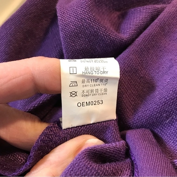 SERINITA plum coloured purple cloak cape style dress with corset closures. XXL - Picture 11 of 12